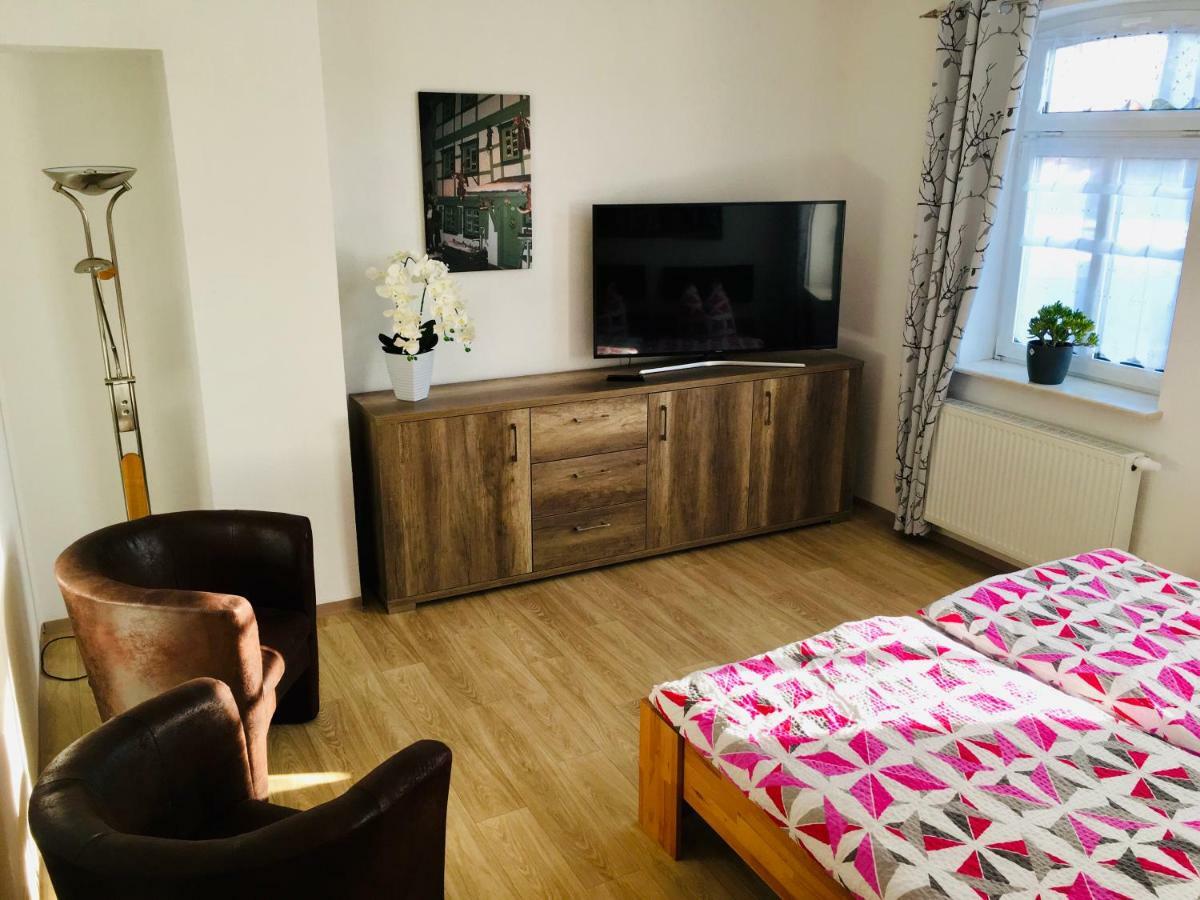 Ferienwohnung Fuer Alt Und Jung Зоннеберґ Екстер'єр фото